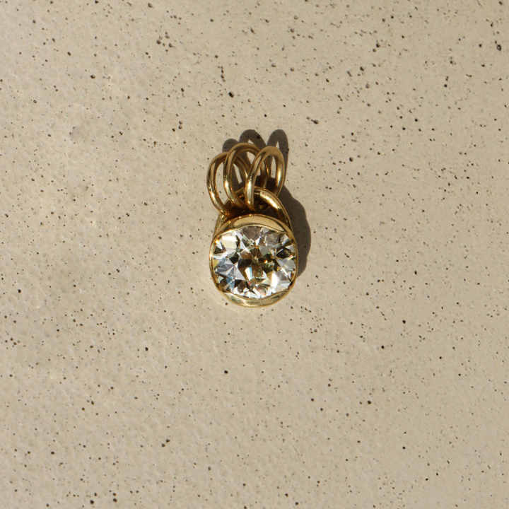 Poppy Bezel - Diamond Charm