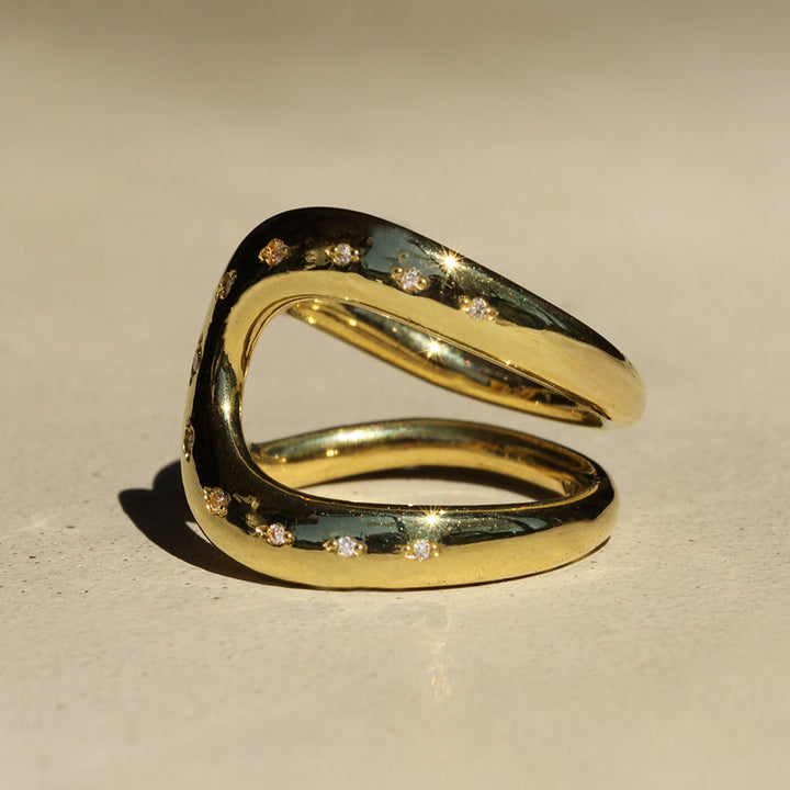 Mega Loop Ring with Diamonds