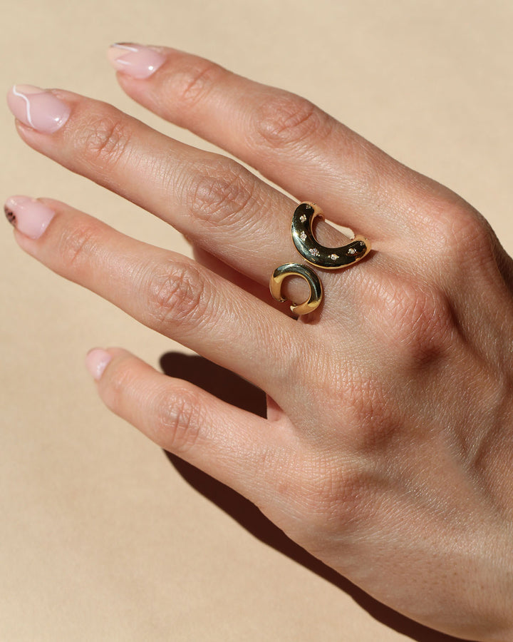 Mega Loop Ring with Diamonds