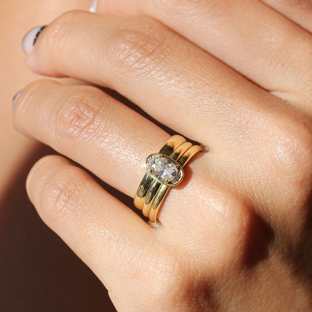Oval Band