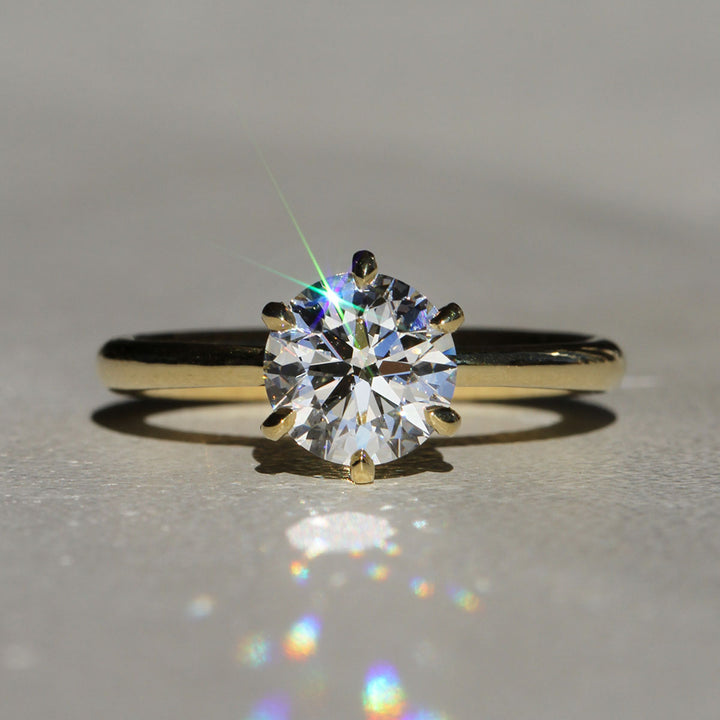 Six-Prong - Round Solitaire