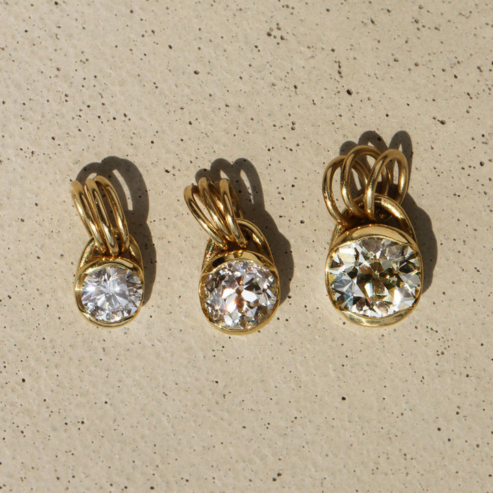 Poppy Bezel - Diamond Charm