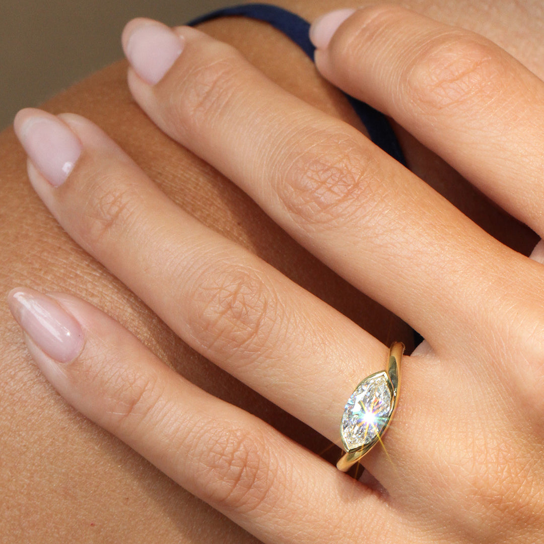 Cove - Marquise Solitaire