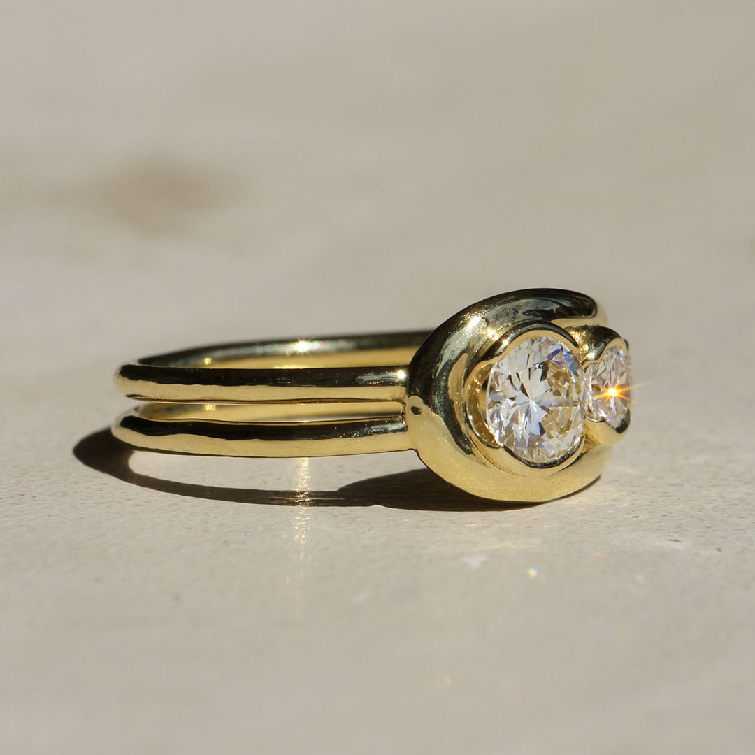 Loop Ring - Three-Stone