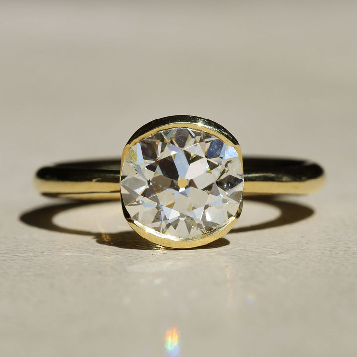 Poppy Bezel - Old Euro Solitaire (2ct)