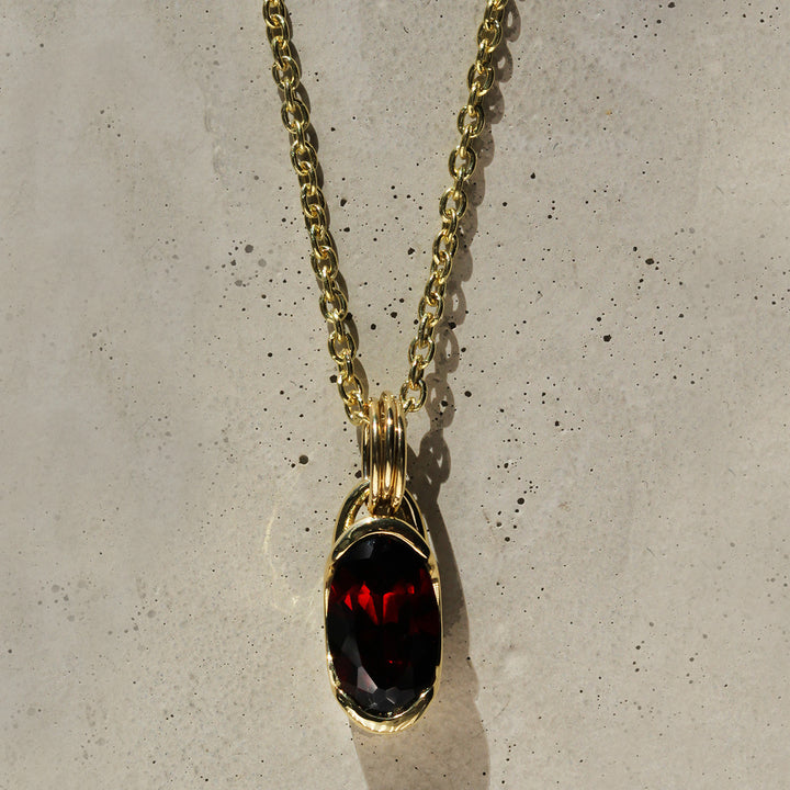 Poppy Bezel - Oval Garnet Charm