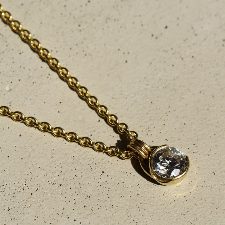 Poppy Bezel - Diamond Necklace
