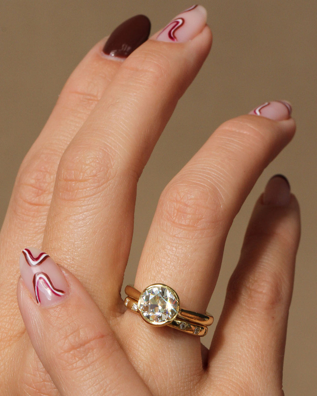 Poppy Bezel - Old Euro Lofted Solitaire (2ct)