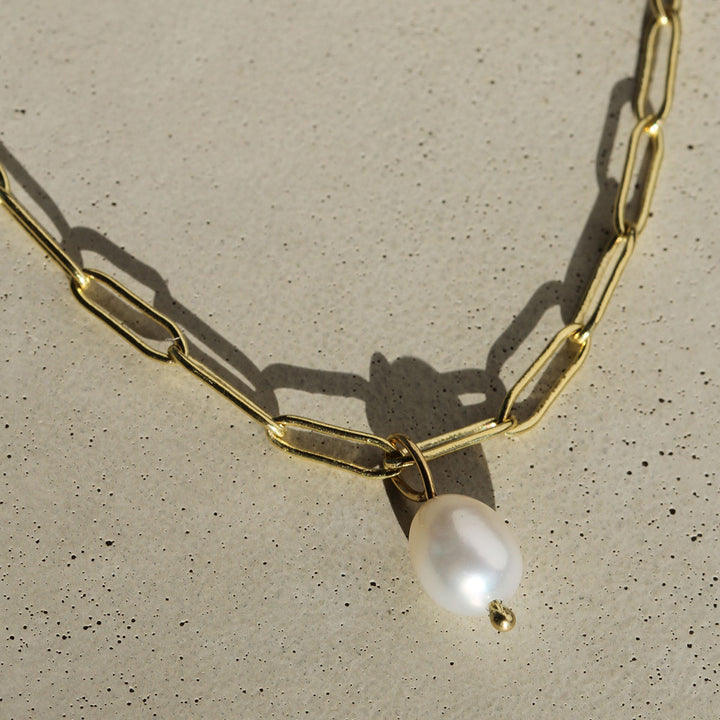 Pearl Charm
