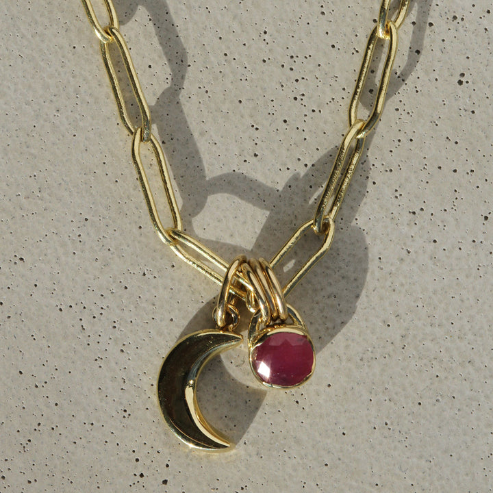Poppy Bezel - Wyoming Ruby Charm