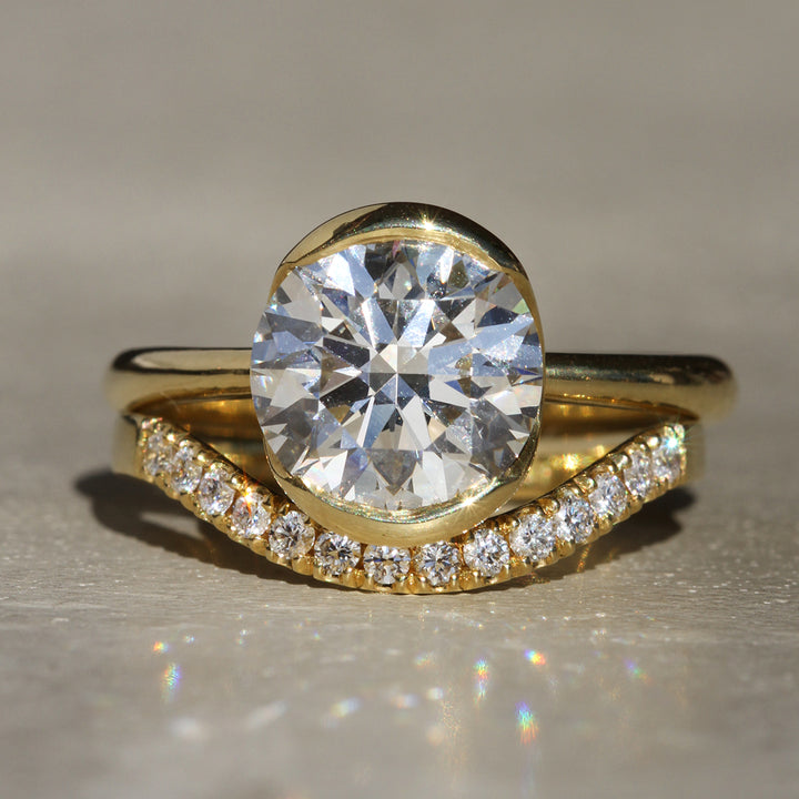 Poppy Bezel - Round Solitaire