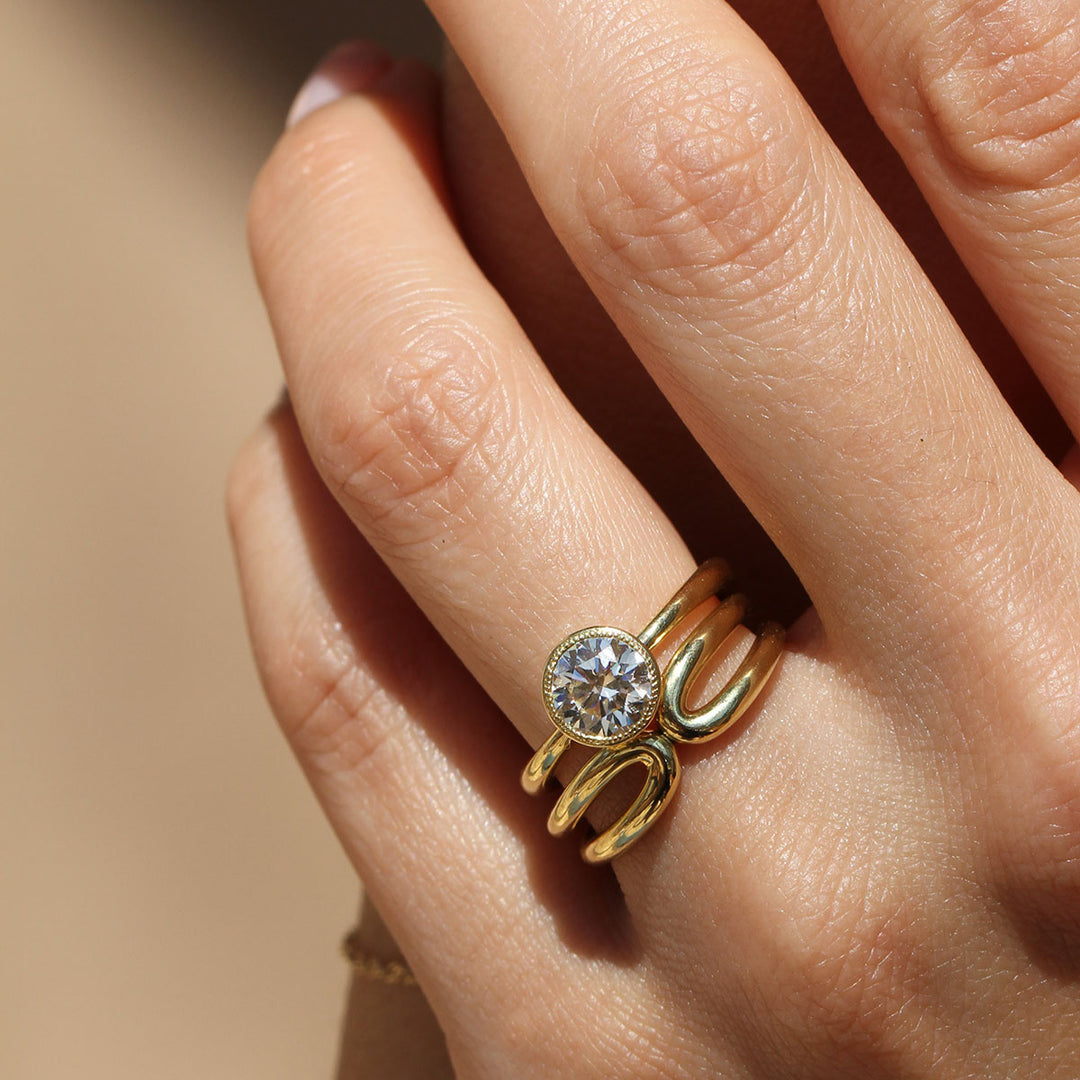 Tulip Bezel - Milgrain Round Solitaire