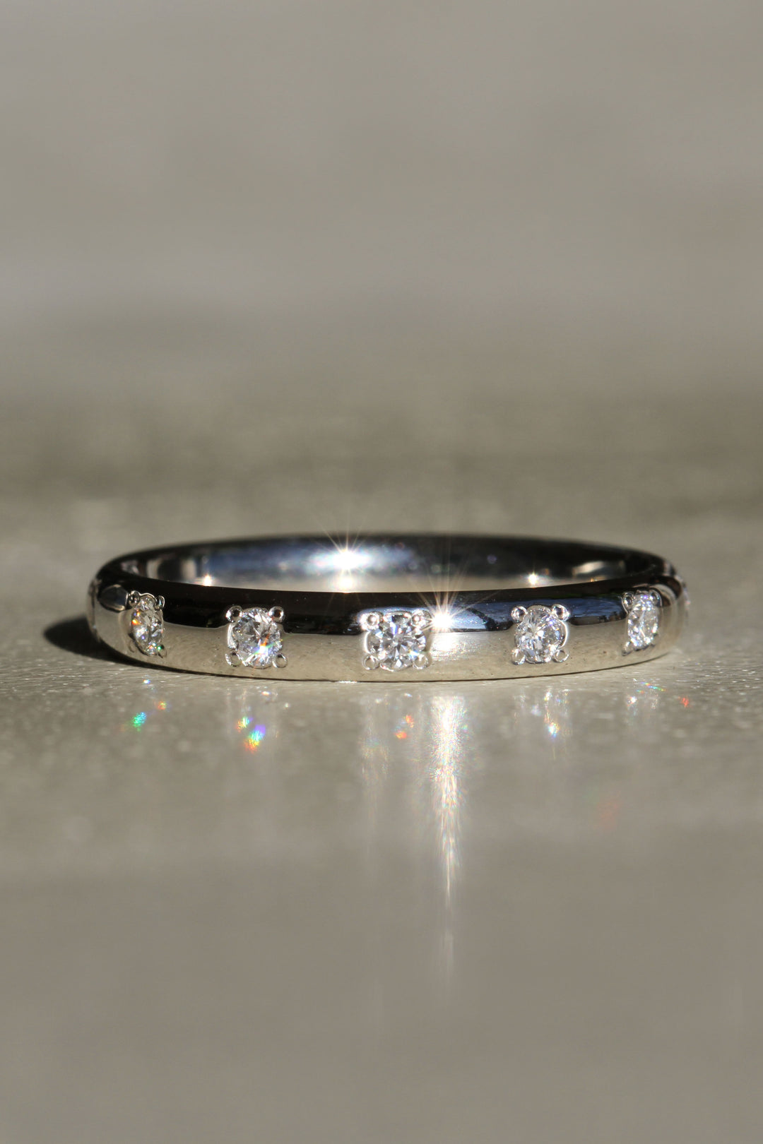 Sprinkle Eternity Diamond Band (I)
