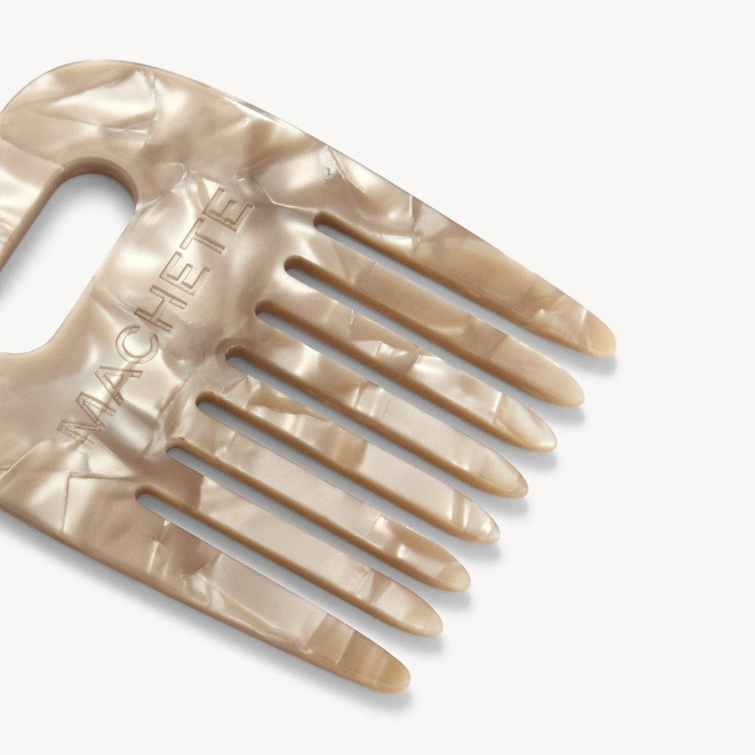 No. 4 Comb in Sand Shell
