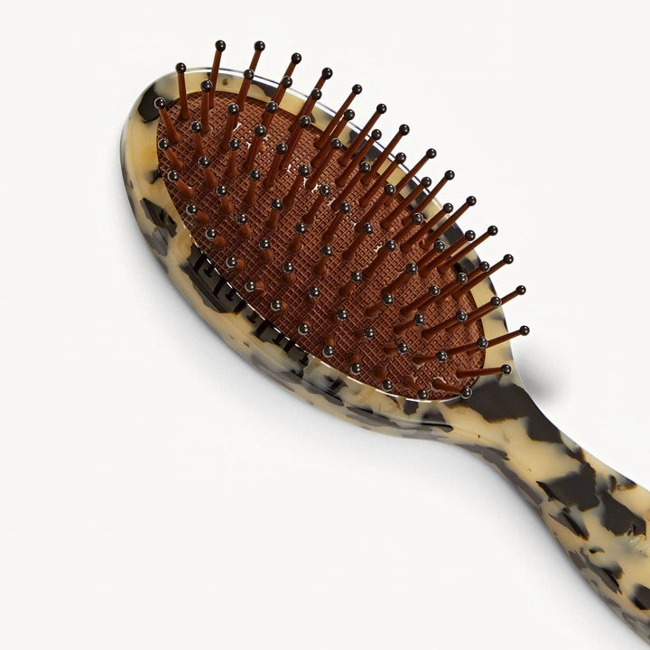Petite Brush in Blonde Tortoise