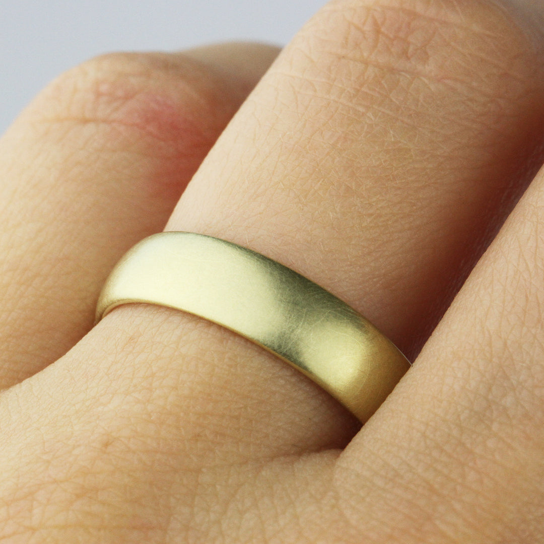 Wide Comfort Band