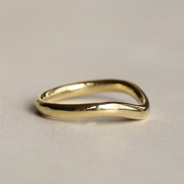 Curved Plum Band