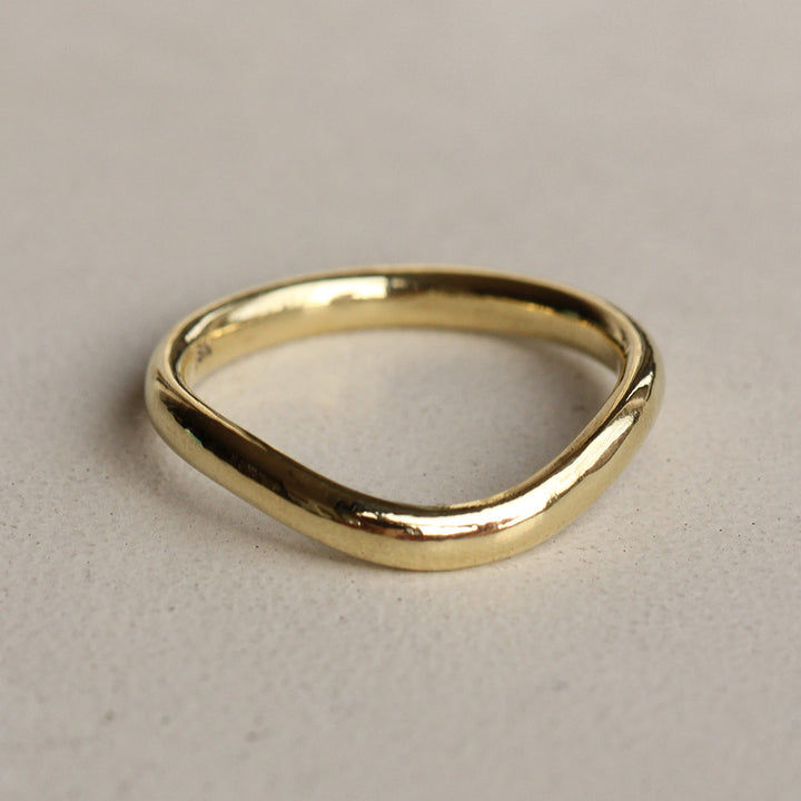 Curved Plum Band