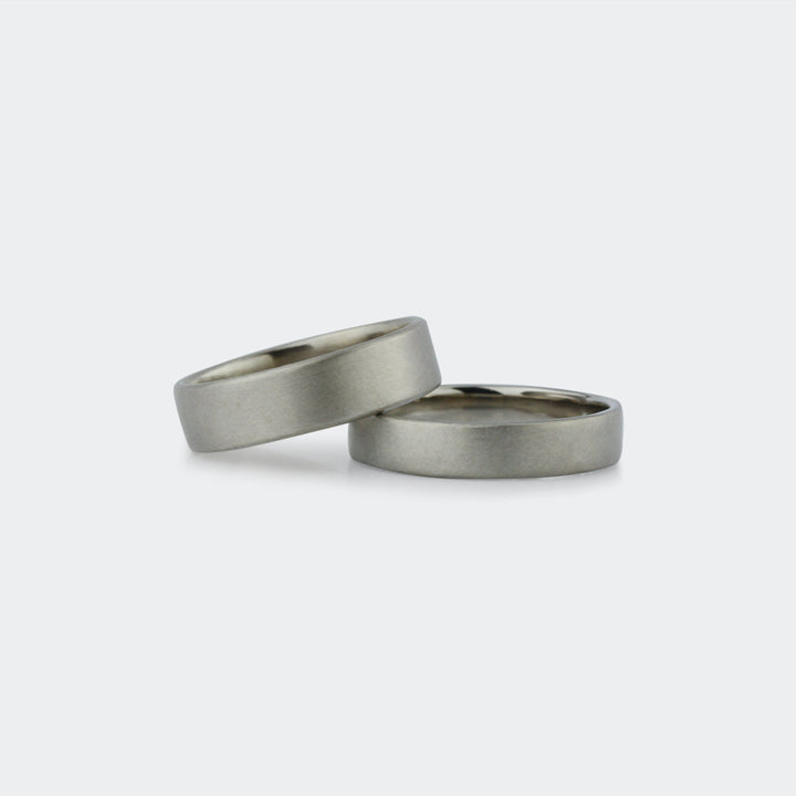 Hammered Flat Band