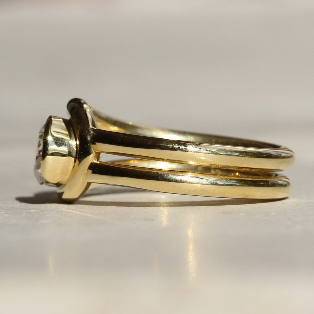 Loop Ring - Pear (.74ct)