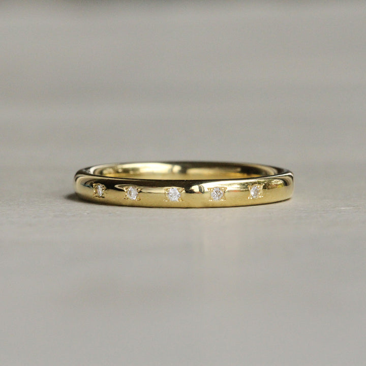 Sprinkle Diamond Band